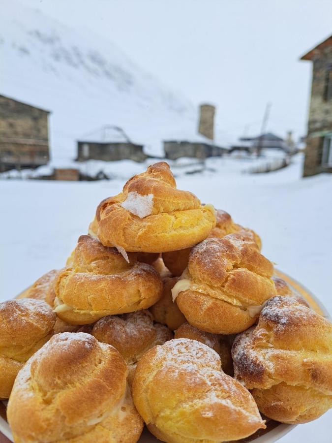 Chvibiani Guesthouse & Bar Ushguli Exterior photo